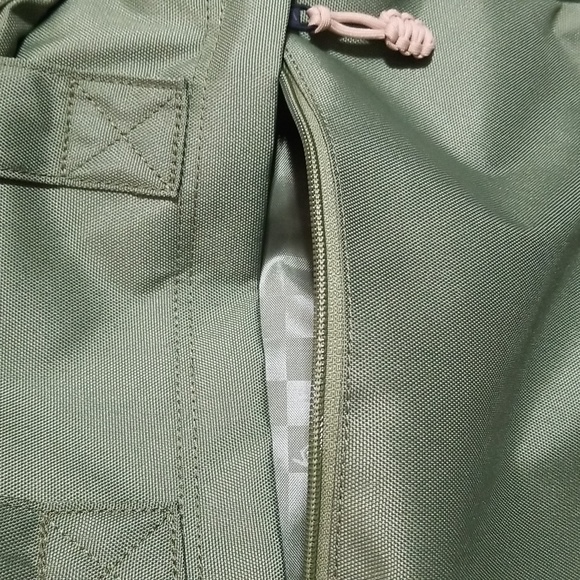 NEW! Vans Camden Loden Green Backpack NWT - Picture 11 of 16